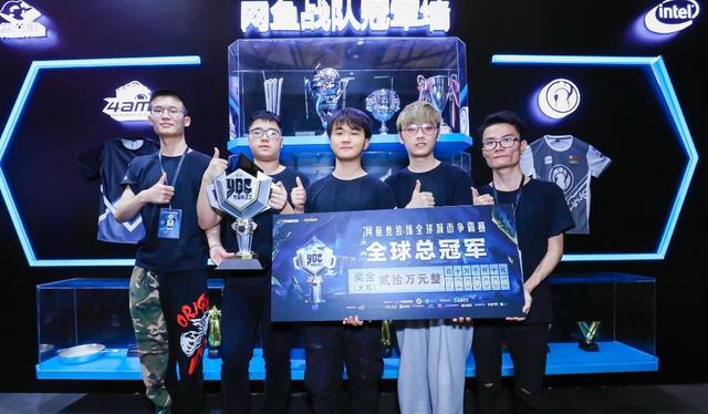 他不仅多次 他不仅多次